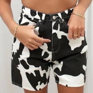 Isabelles cabinet brand new cow print shorts